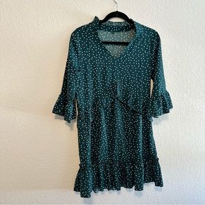 Green & White Swiss Dot V Neck Loose Casual Tunic Dress With Ruffle Accents